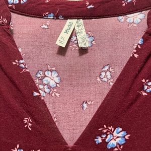 Women’s burgundy floral top